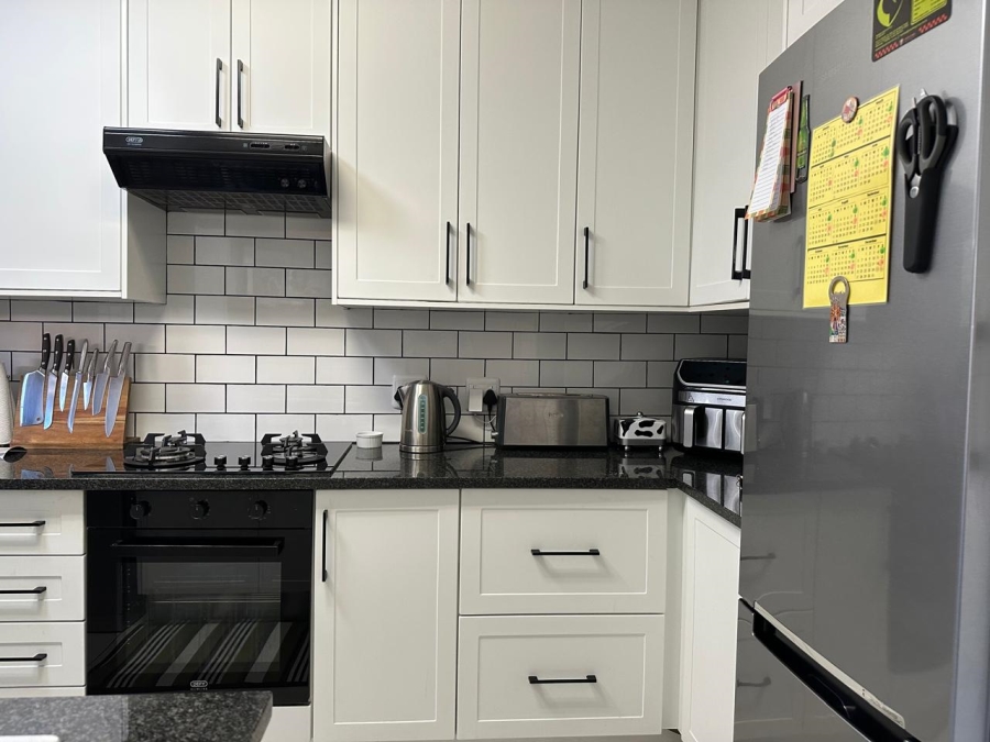 To Let 2 Bedroom Property for Rent in Eden Glen Gauteng