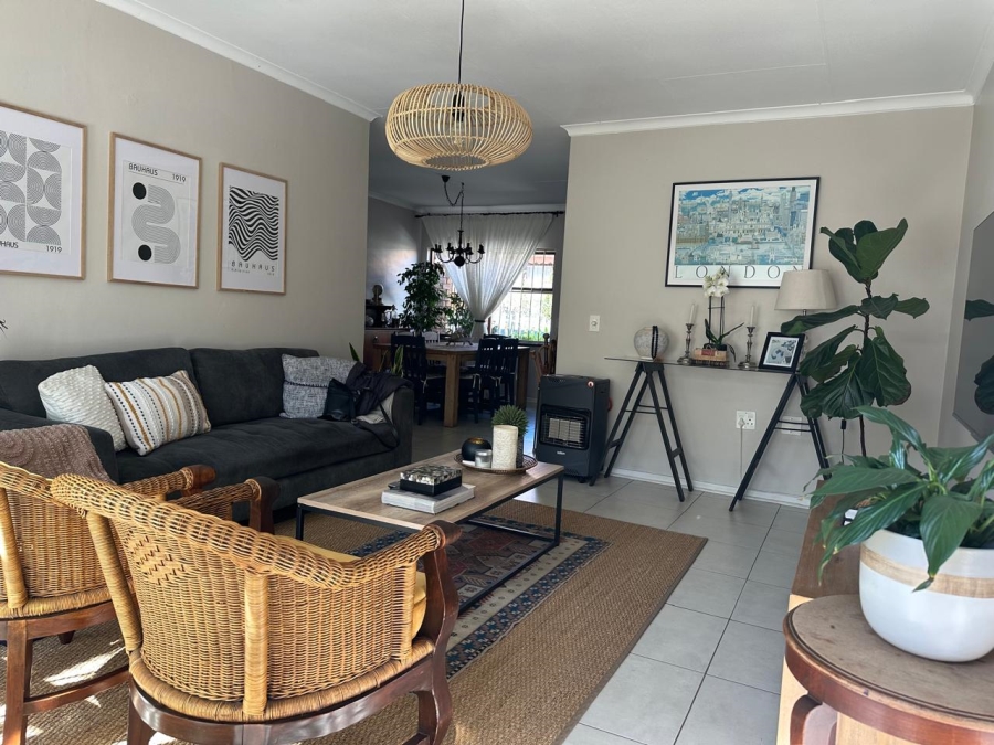 To Let 2 Bedroom Property for Rent in Eden Glen Gauteng