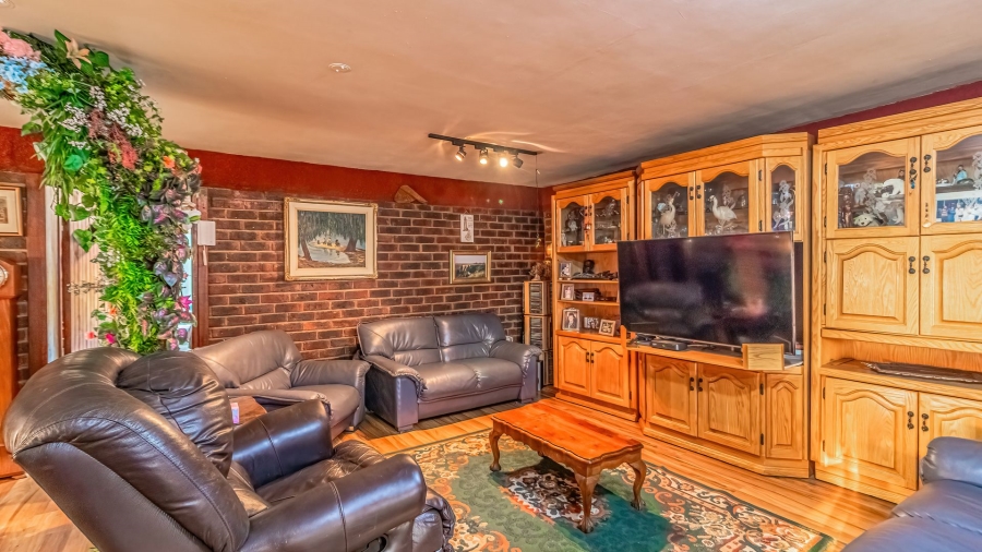 4 Bedroom Property for Sale in Glenvista Gauteng