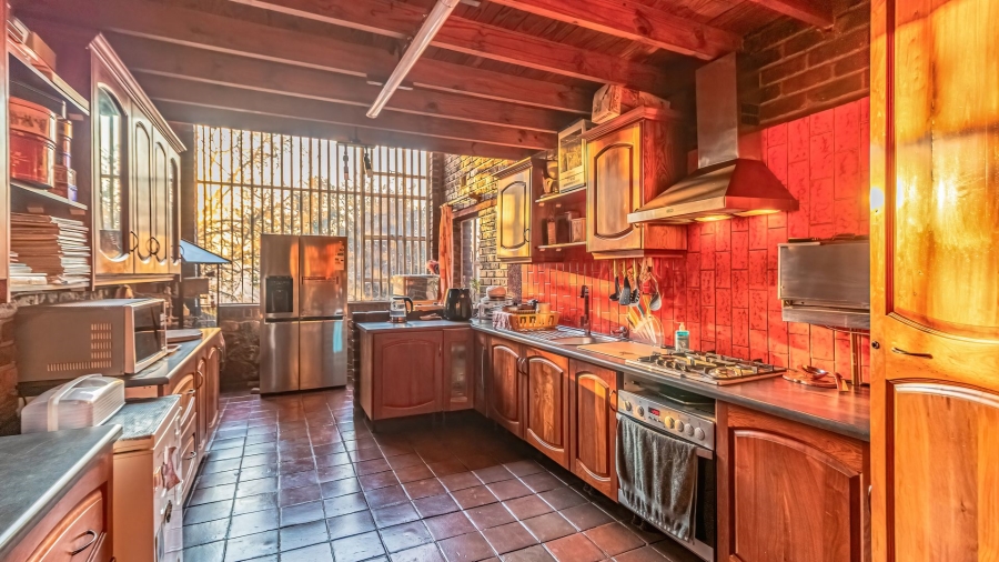 4 Bedroom Property for Sale in Glenvista Gauteng