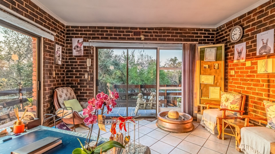 4 Bedroom Property for Sale in Glenvista Gauteng