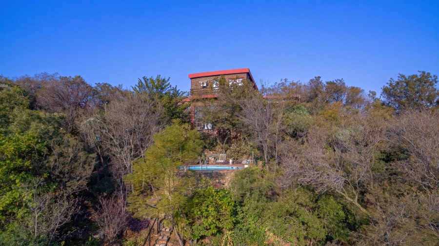 4 Bedroom Property for Sale in Glenvista Gauteng