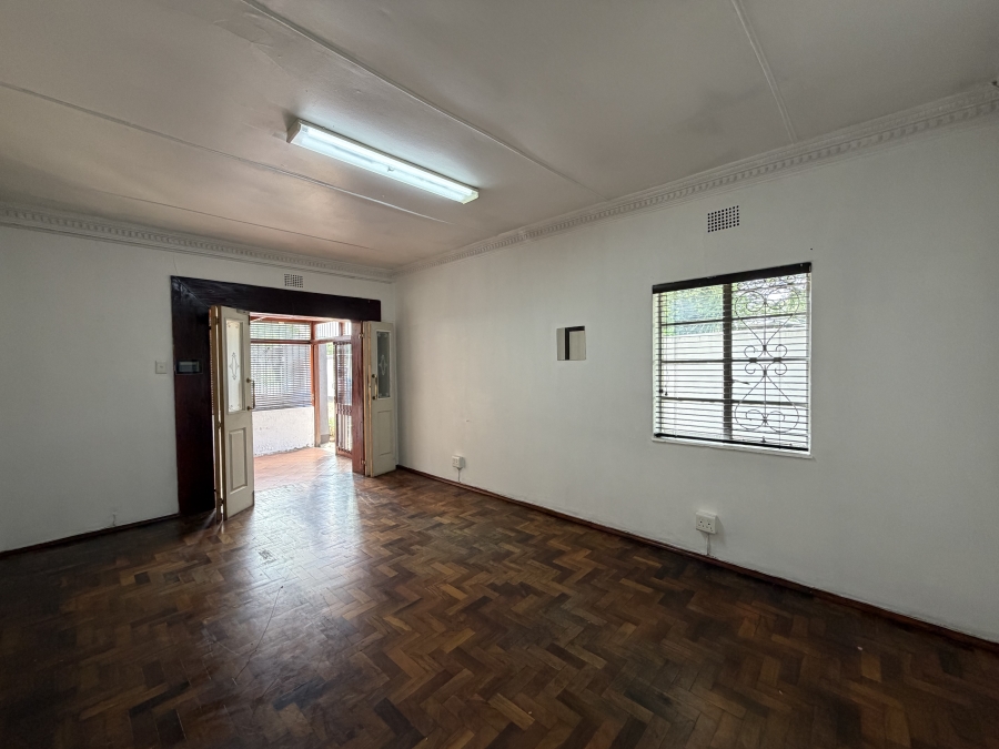 To Let Commercial Property for Rent in Clubview Gauteng