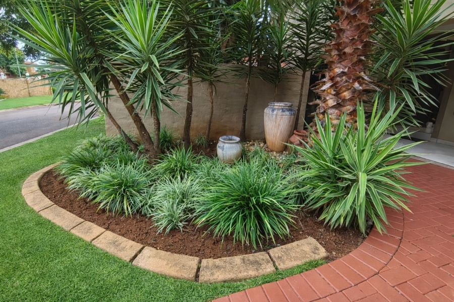4 Bedroom Property for Sale in Eldo Manor Gauteng