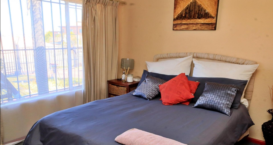 3 Bedroom Property for Sale in Erasmia Gauteng