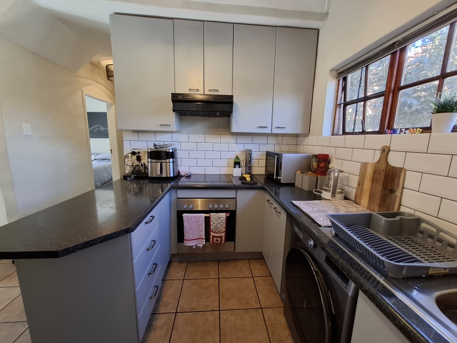 2 Bedroom Property for Sale in Faerie Glen Gauteng