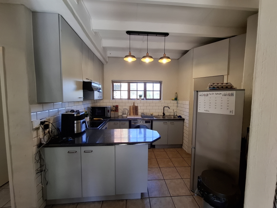 2 Bedroom Property for Sale in Faerie Glen Gauteng