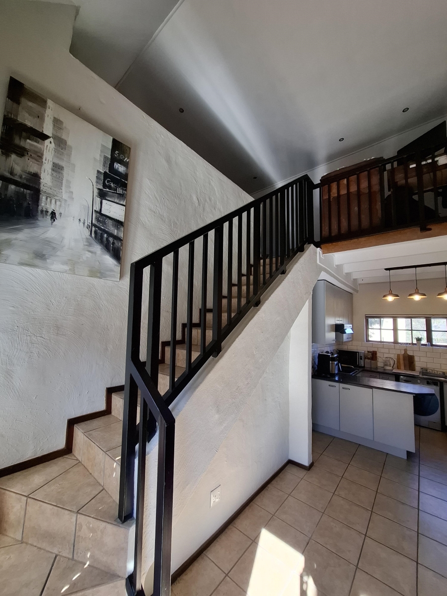 2 Bedroom Property for Sale in Faerie Glen Gauteng