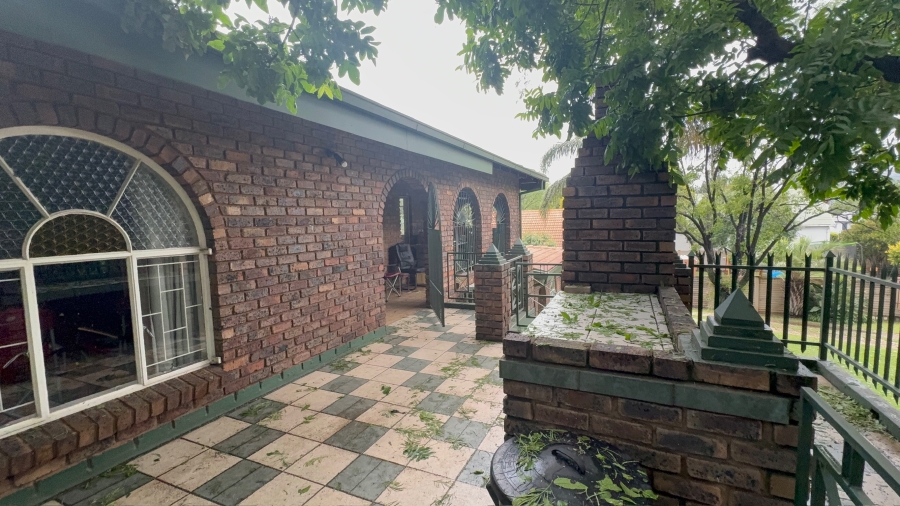 3 Bedroom Property for Sale in Eloffsdal Gauteng