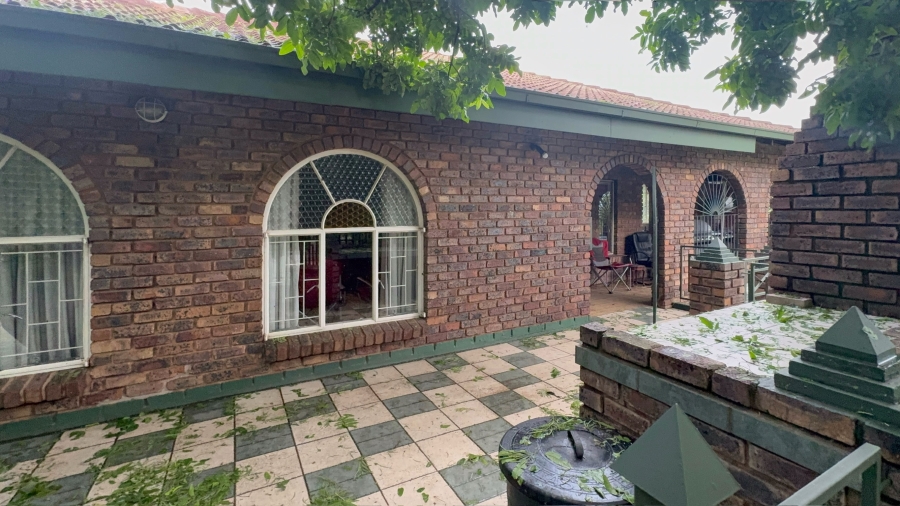 3 Bedroom Property for Sale in Eloffsdal Gauteng