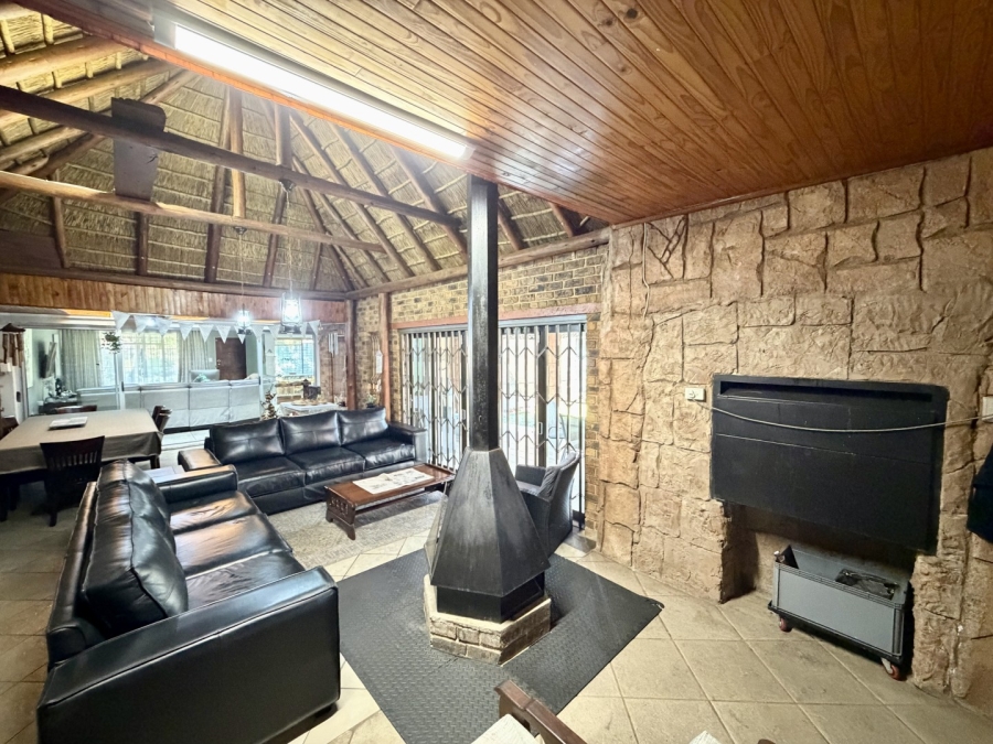 4 Bedroom Property for Sale in Kilner Park Gauteng