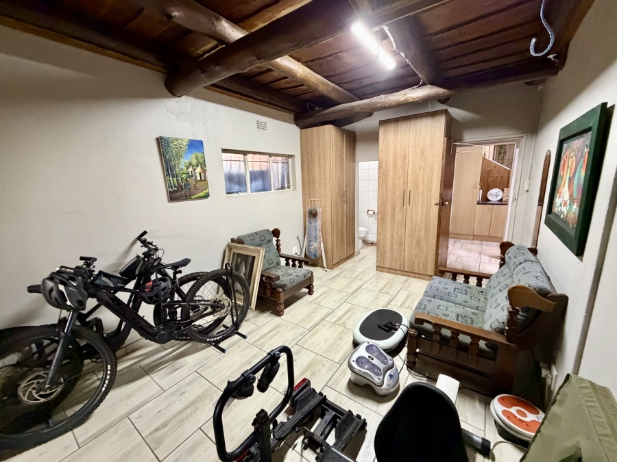 4 Bedroom Property for Sale in Kilner Park Gauteng