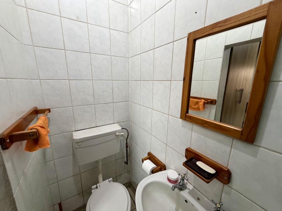 4 Bedroom Property for Sale in Kilner Park Gauteng