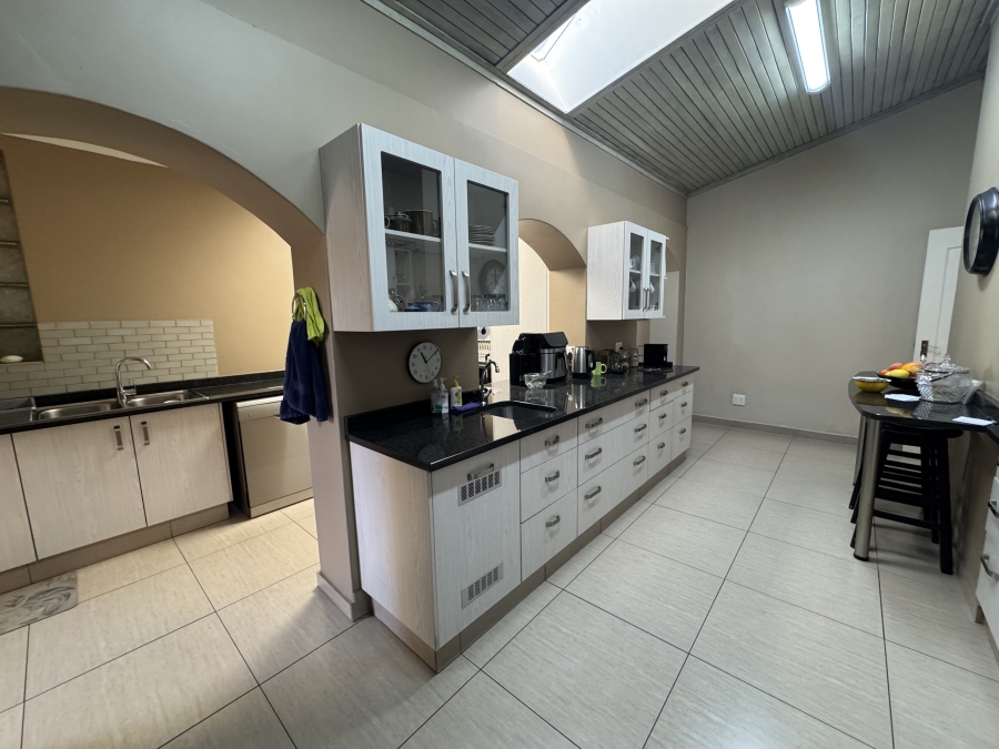 4 Bedroom Property for Sale in Alberante Gauteng