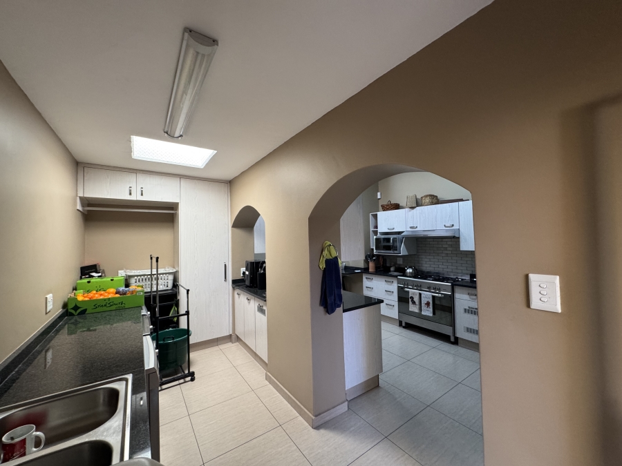 4 Bedroom Property for Sale in Alberante Gauteng