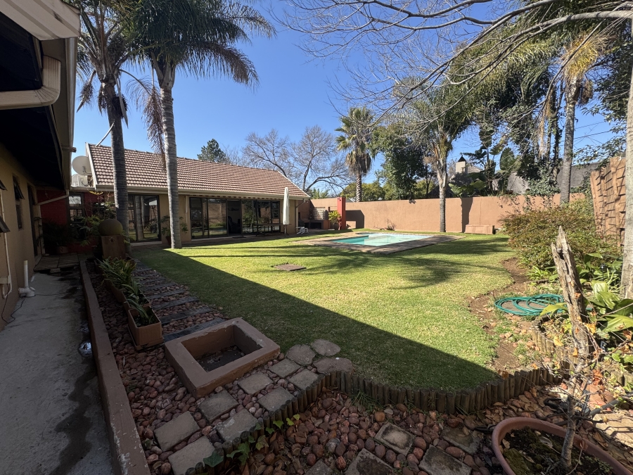 4 Bedroom Property for Sale in Alberante Gauteng
