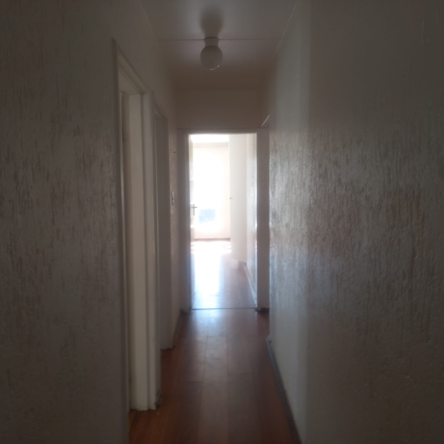 3 Bedroom Property for Sale in Mondeor Gauteng