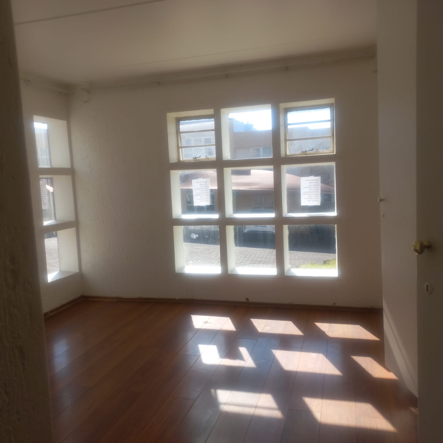 3 Bedroom Property for Sale in Mondeor Gauteng