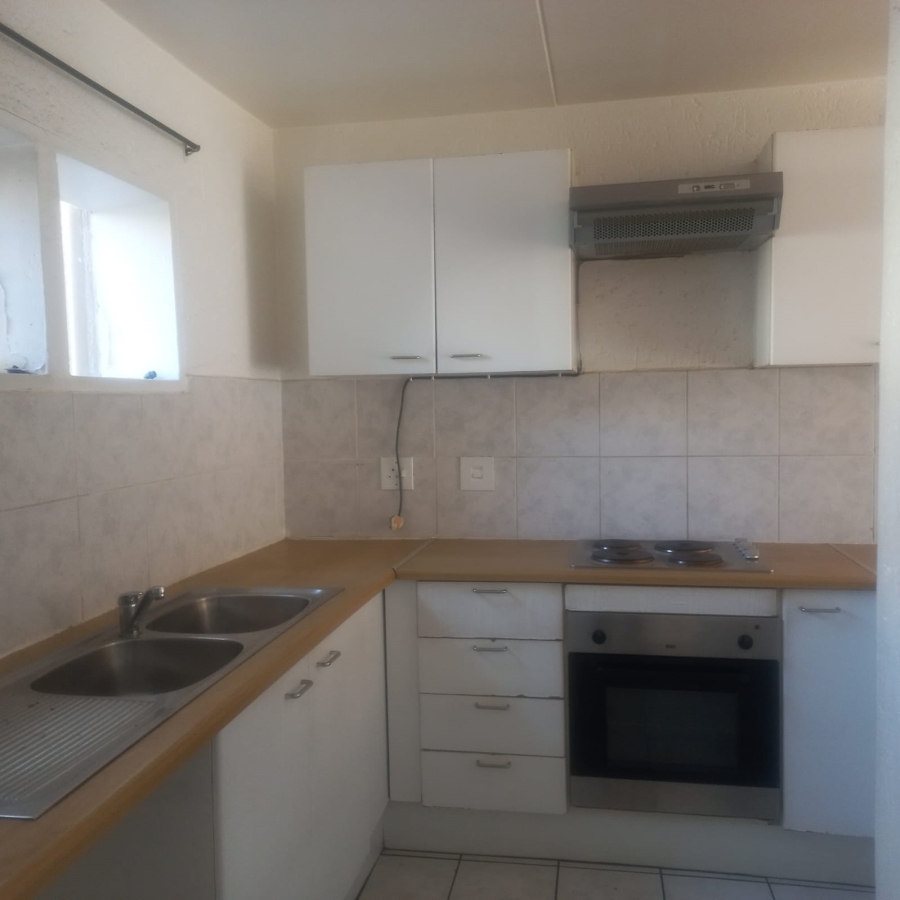 3 Bedroom Property for Sale in Mondeor Gauteng