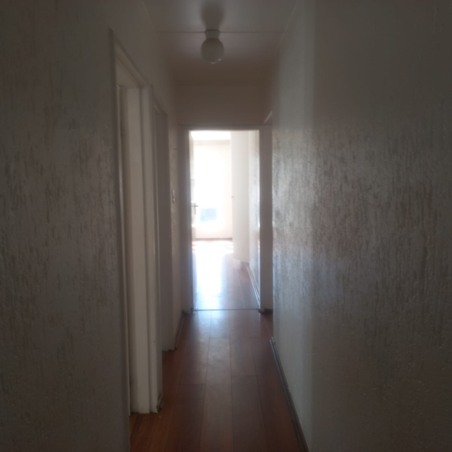3 Bedroom Property for Sale in Mondeor Gauteng
