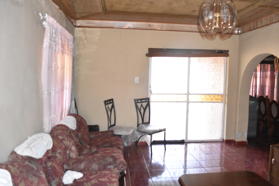4 Bedroom Property for Sale in Mabopane Unit B Gauteng