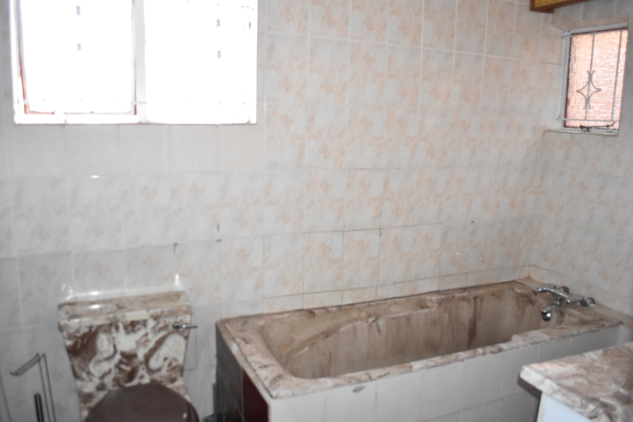 4 Bedroom Property for Sale in Mabopane Unit B Gauteng