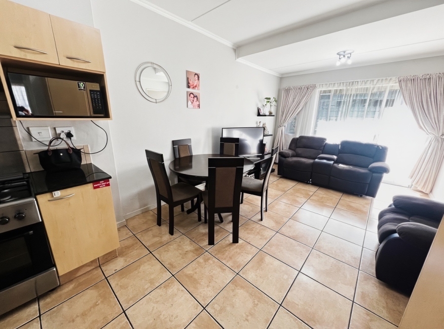 2 Bedroom Property for Sale in Sunninghill Gauteng
