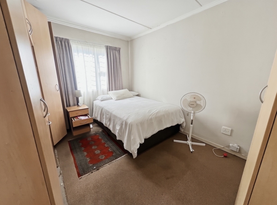 2 Bedroom Property for Sale in Sunninghill Gauteng