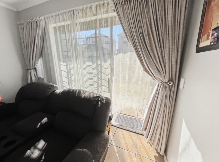 2 Bedroom Property for Sale in Sunninghill Gauteng