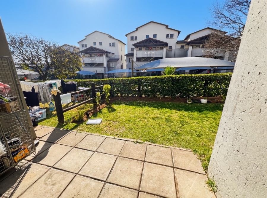 2 Bedroom Property for Sale in Sunninghill Gauteng