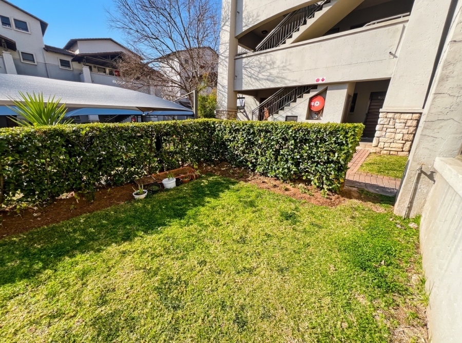 2 Bedroom Property for Sale in Sunninghill Gauteng
