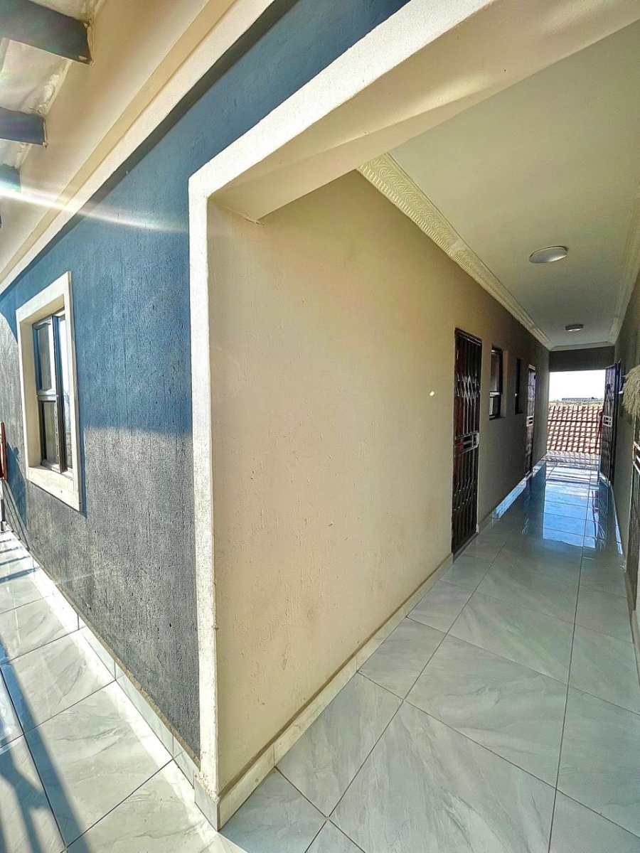 12 Bedroom Property for Sale in Ebony Park Gauteng