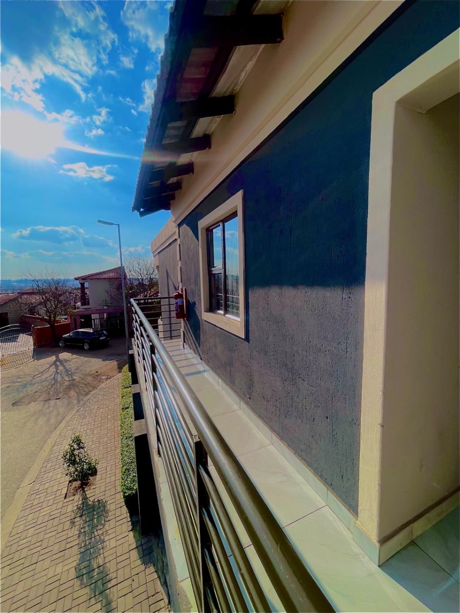 12 Bedroom Property for Sale in Ebony Park Gauteng