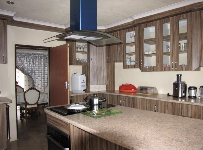 5 Bedroom Property for Sale in Rayton Gauteng