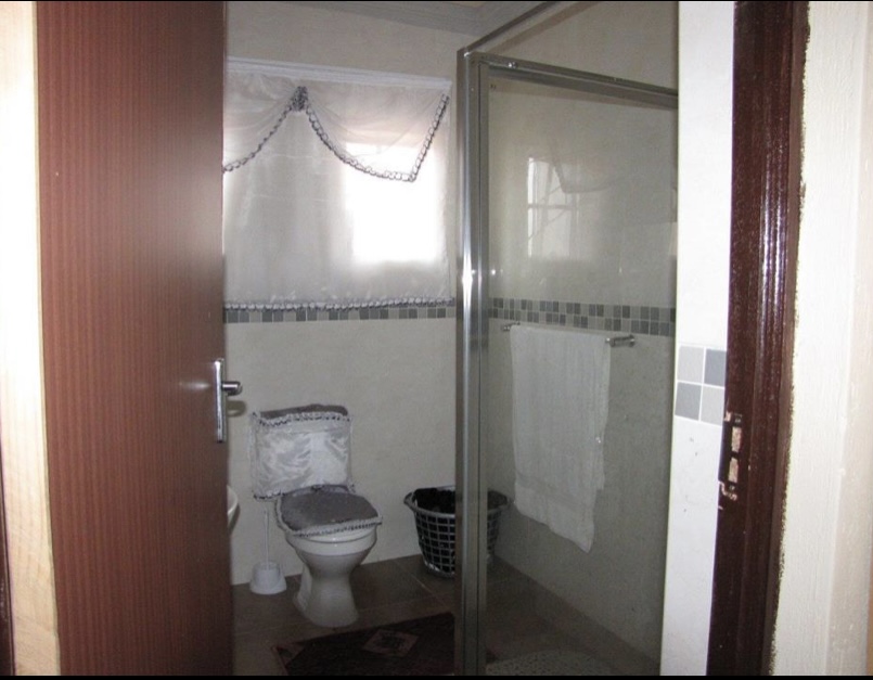 5 Bedroom Property for Sale in Rayton Gauteng