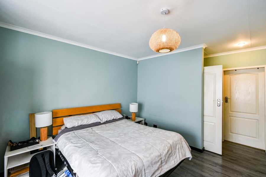 3 Bedroom Property for Sale in Waterkloof Glen Gauteng