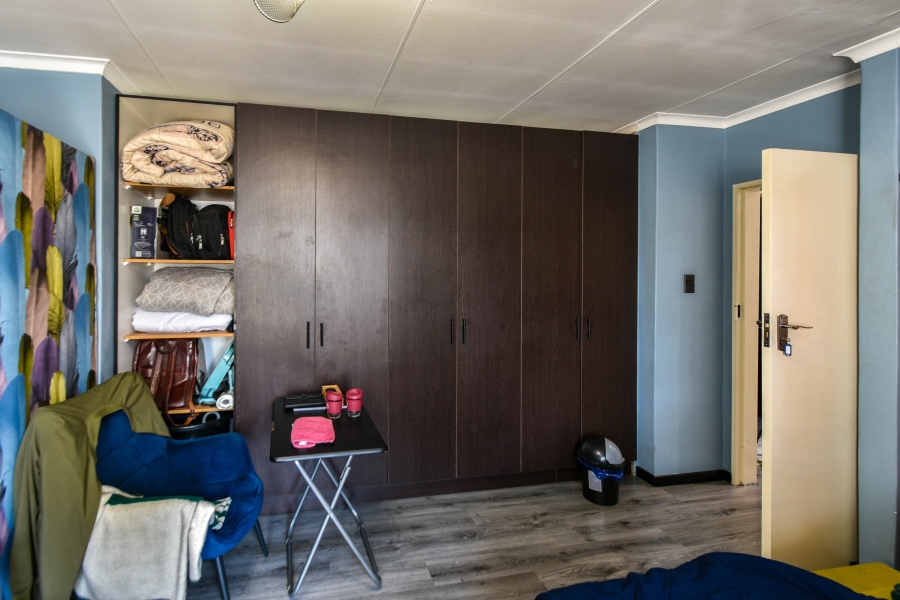 3 Bedroom Property for Sale in Waterkloof Glen Gauteng