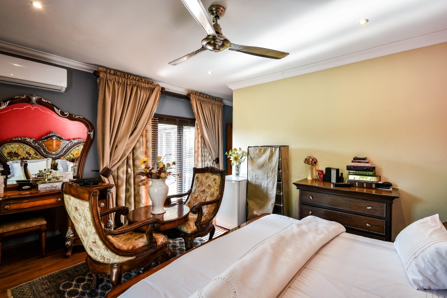 4 Bedroom Property for Sale in Faerie Glen Gauteng