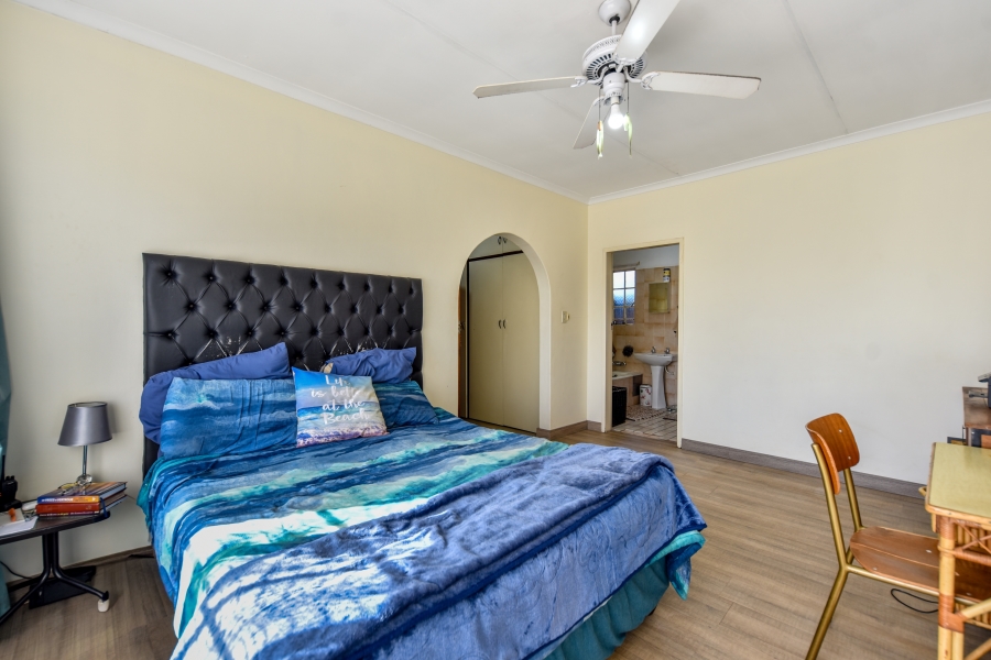 4 Bedroom Property for Sale in Garsfontein Gauteng