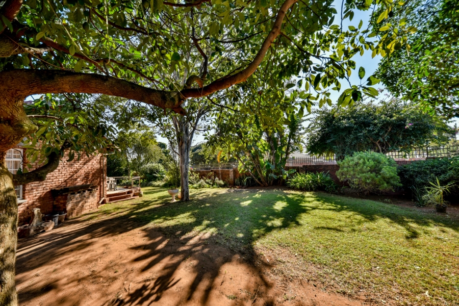 4 Bedroom Property for Sale in Garsfontein Gauteng