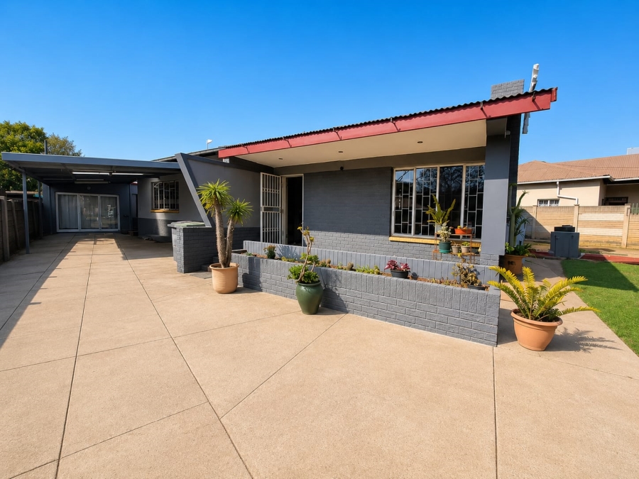 3 Bedroom Property for Sale in Rietfontein Gauteng