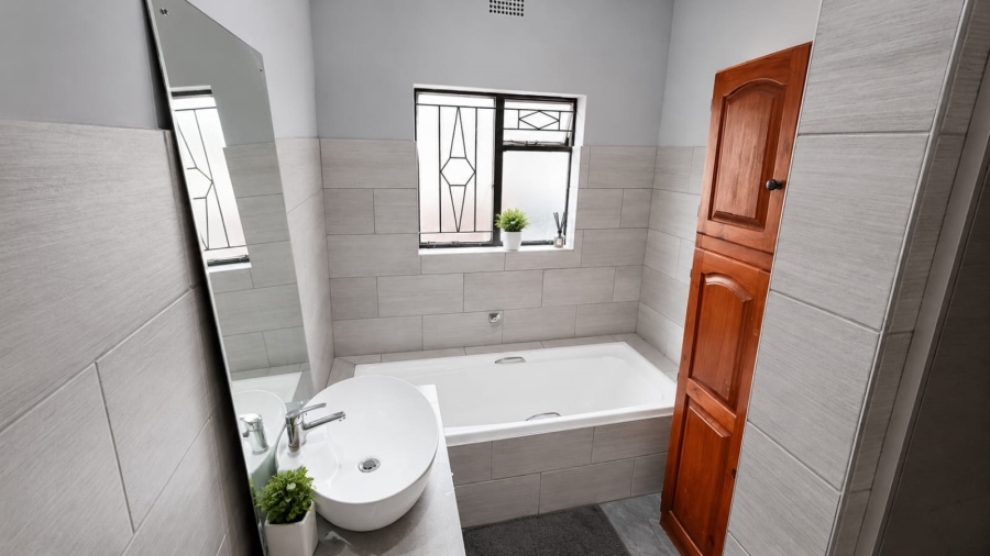 3 Bedroom Property for Sale in Rietfontein Gauteng