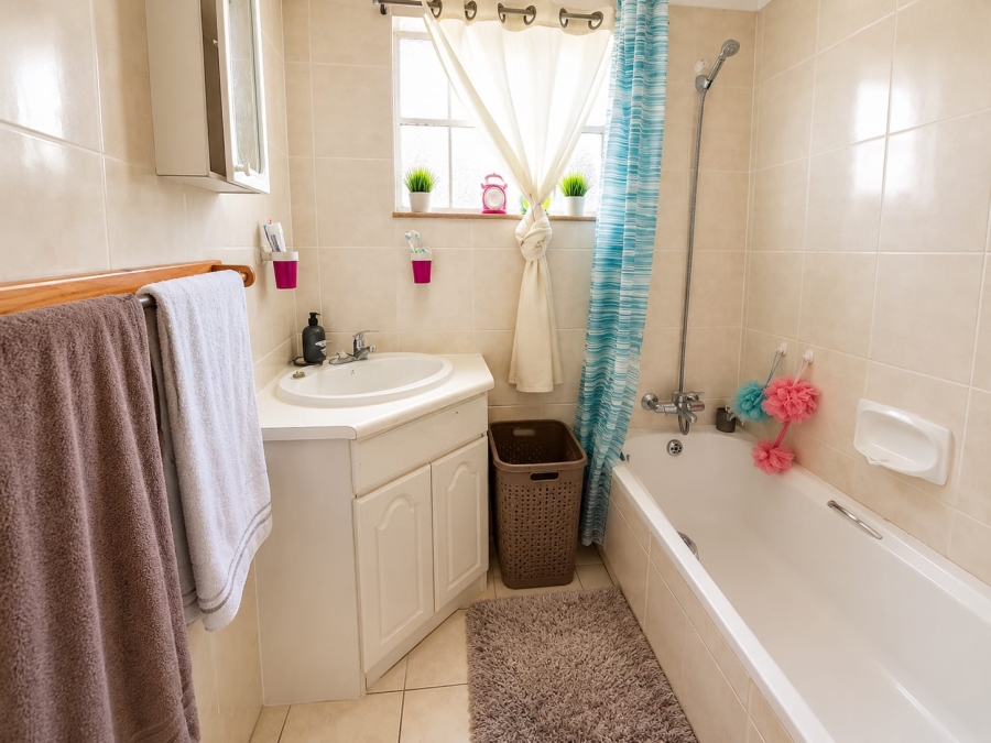 To Let 4 Bedroom Property for Rent in Villieria Gauteng
