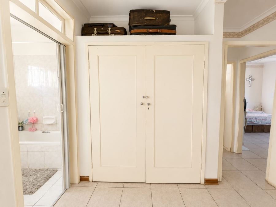 To Let 4 Bedroom Property for Rent in Villieria Gauteng