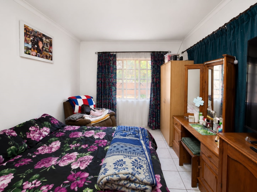 To Let 4 Bedroom Property for Rent in Villieria Gauteng