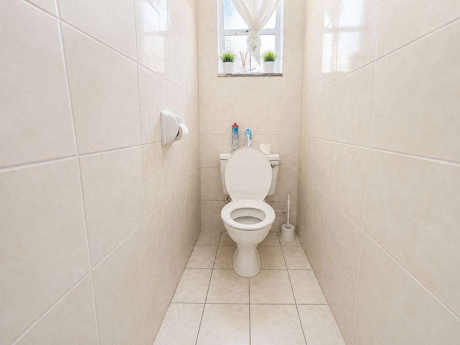 To Let 4 Bedroom Property for Rent in Villieria Gauteng