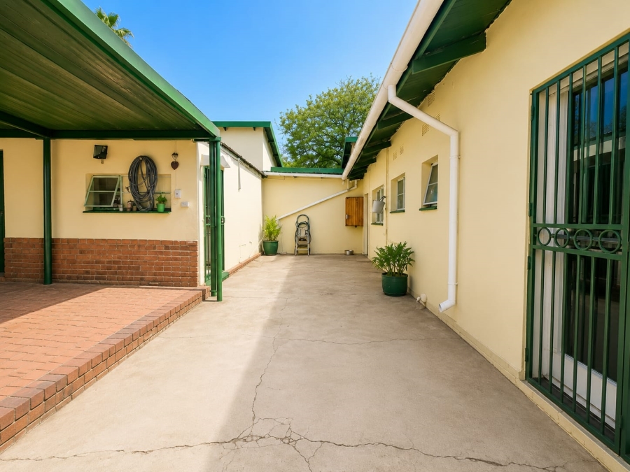 To Let 4 Bedroom Property for Rent in Villieria Gauteng