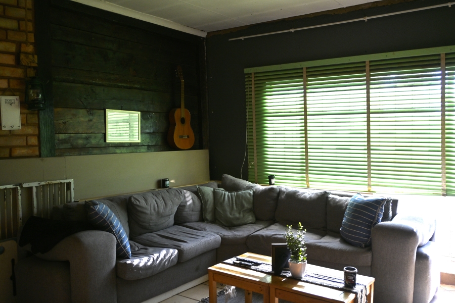 4 Bedroom Property for Sale in Byenespoort Gauteng