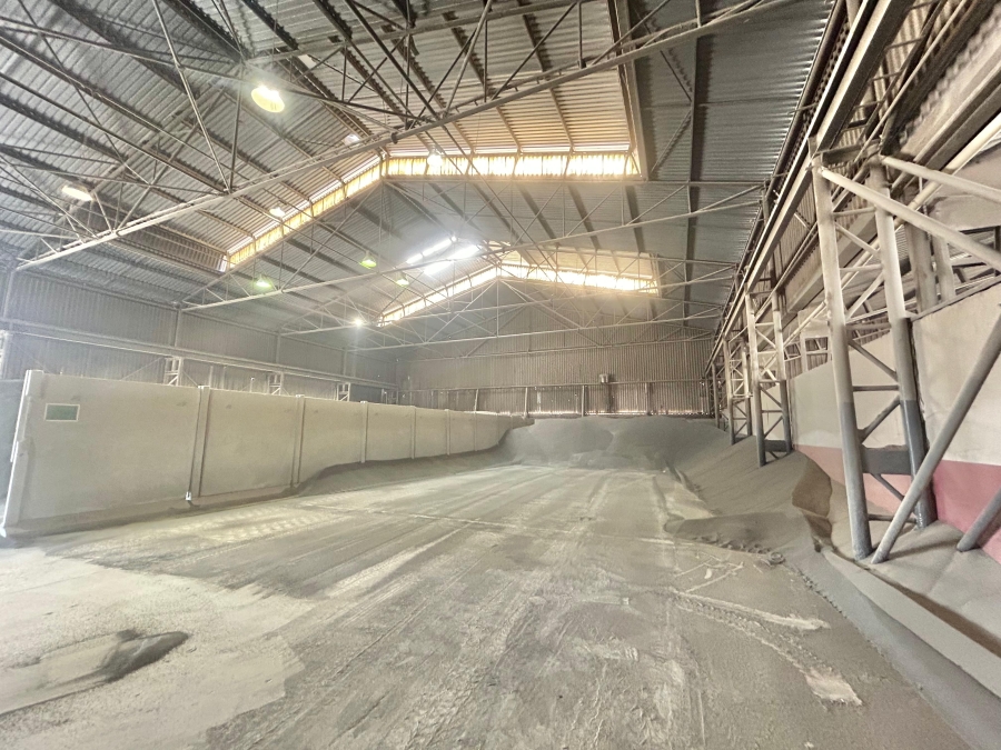 Commercial Property for Sale in Roodekop Gauteng