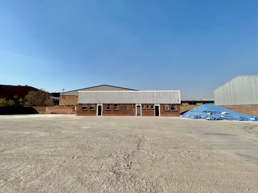 Commercial Property for Sale in Roodekop Gauteng